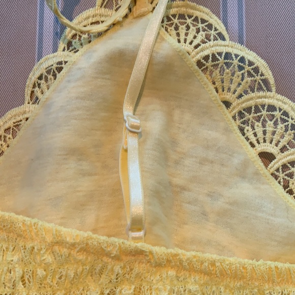 FREE PEOPLE INTIMATELY CROCHET SUNRISE TO SUNSET BRA IN SUNNY DAY SIZE MEDIUM - Picture 11 of 12